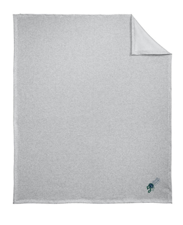 DOANE50- Sweatshirt Blanket
